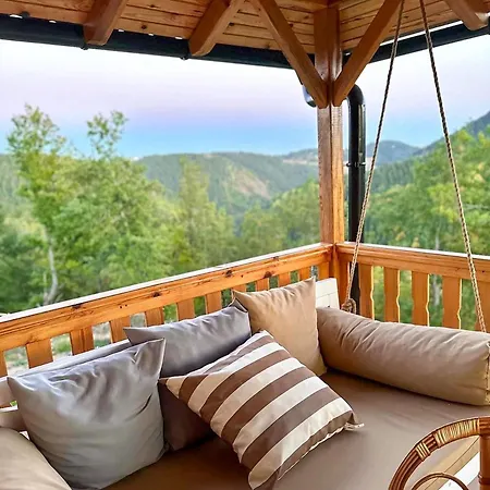 Lodge Zlatar & *