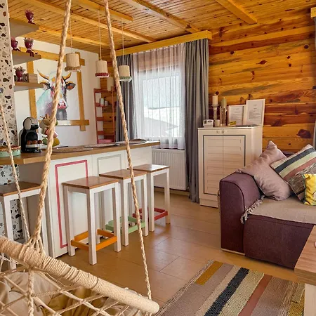 Lodge Zlatar & *